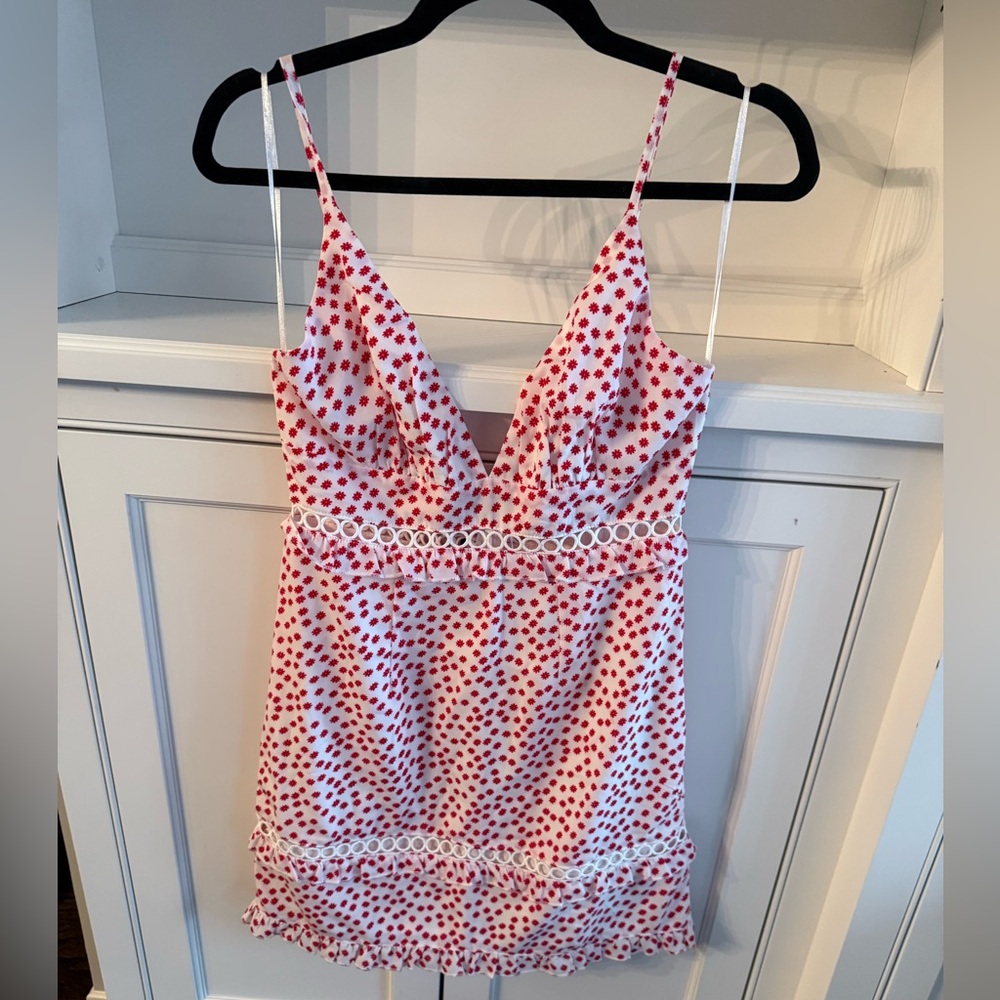 “who am I” red and white mini dress small